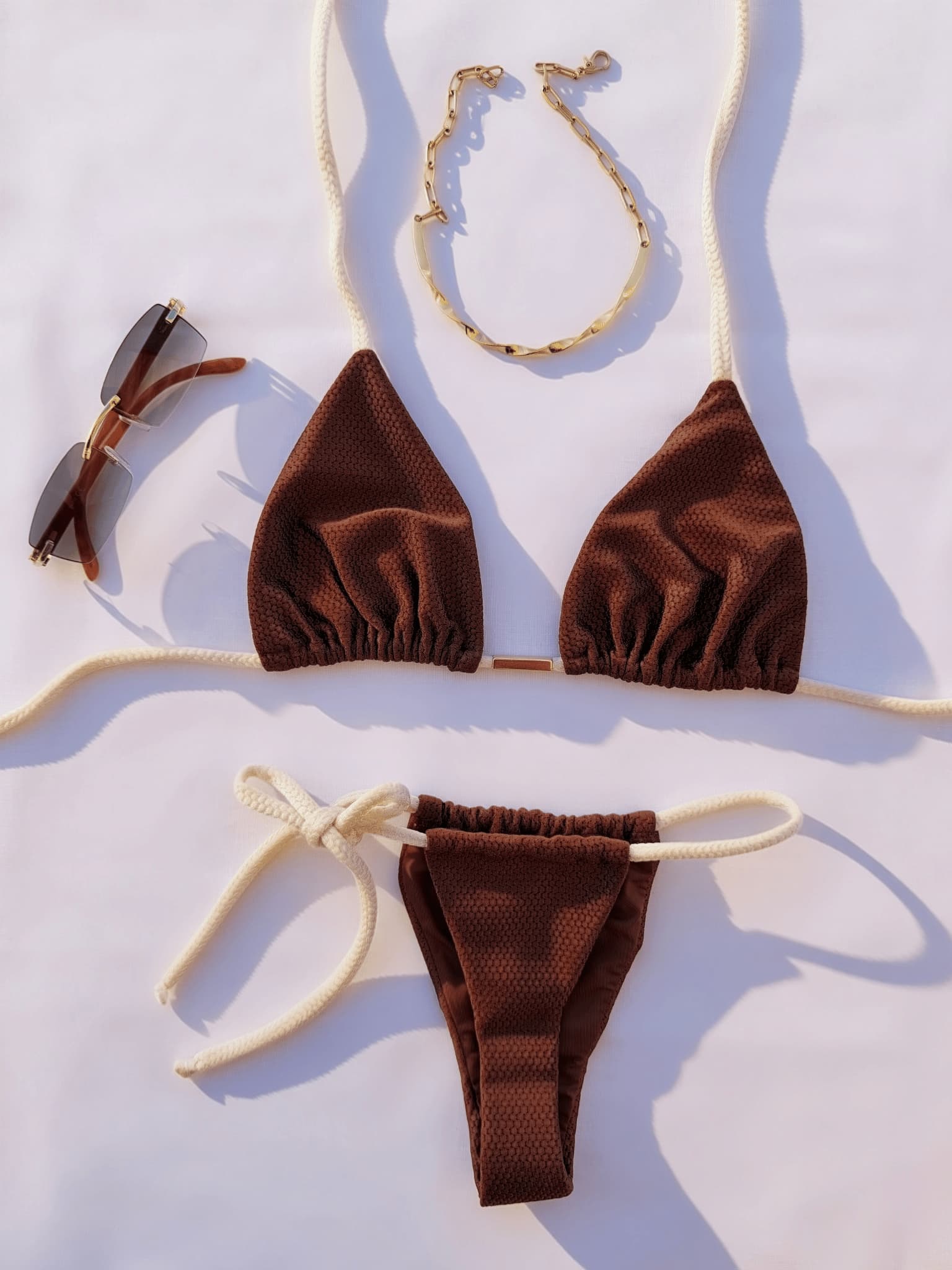 Bikini Clásico Marrón Texturizado
