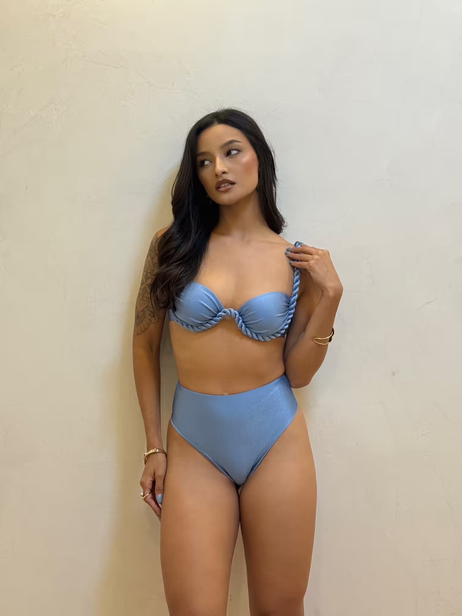 Bikini Trenzado Aro Único Hot Pant